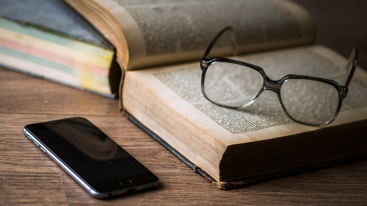 Essential Books for Understanding British Maritime Trade History